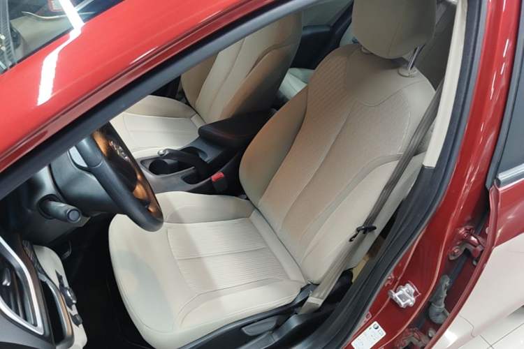 Used Buick GT 2017 15N Automatic Entry-Level Trim Left Front Seat