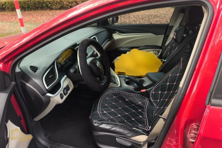 Used Buick GT 2017 15N Automatic Elite Version Left Front Seat