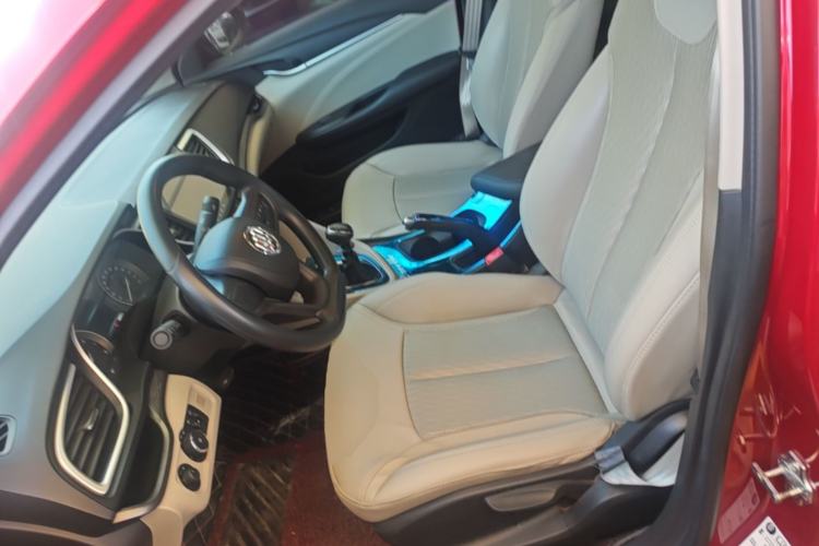 Used Buick GT 2017 15N Manual Elite Version Left Front Seat