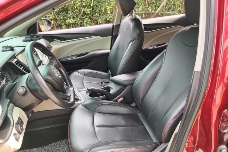 Used Buick GT 2017 15N Automatic Elite Version Left Front Seat