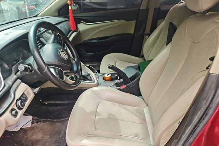 Used Buick GT 2017 15N Automatic Elite Version Left Front Seat