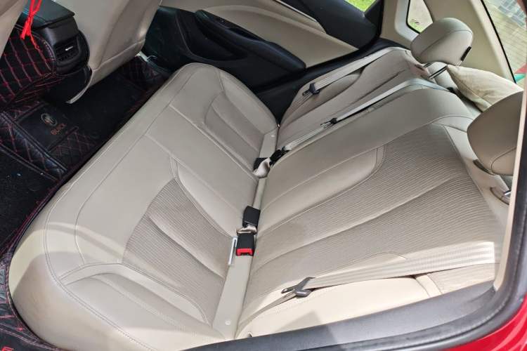 Used Buick GT 2017 15N Automatic Elite Version Left Rear Seat