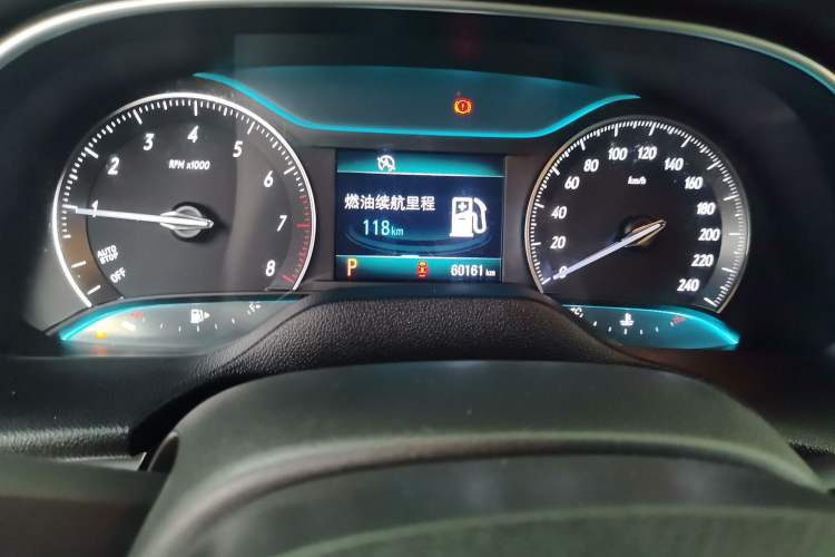 Used Buick GT 2017 15N Automatic Elite Version Odometer Close Up