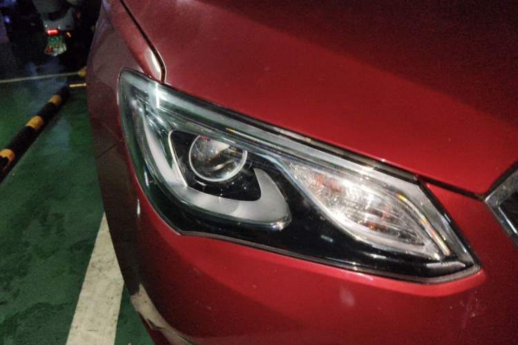 Used Buick GT 2017 15N Automatic Elite Version Right Front Headlight