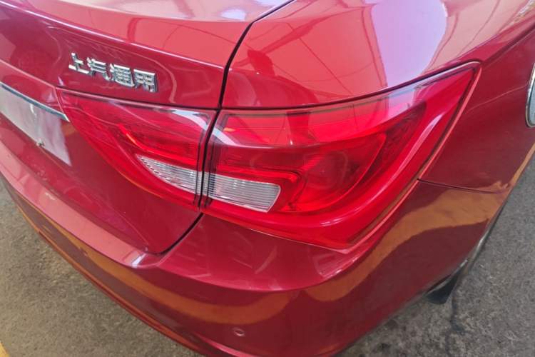 Used Buick GT 2017 15N Manual Elite Version Right Rear Taillight