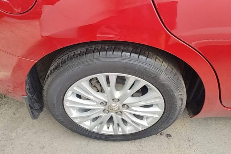 Used Buick GT 2017 15N Automatic Elite Version Right Rear Wheel Hub