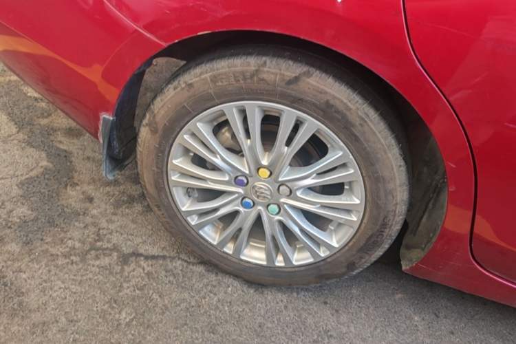 Used Buick GT 2017 15N Manual Elite Version Right Rear Wheel Hub