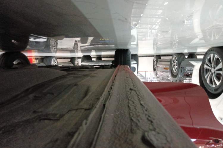 Used Buick GT 2017 15N Automatic Elite Version Right Side Sill