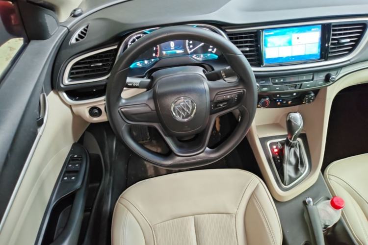Used Buick GT 2017 15N Automatic Elite Version Steering Wheel
