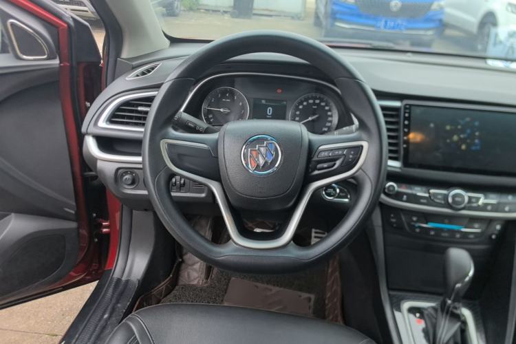 Used Buick GT 2017 15N Automatic Deluxe Edition Steering Wheel