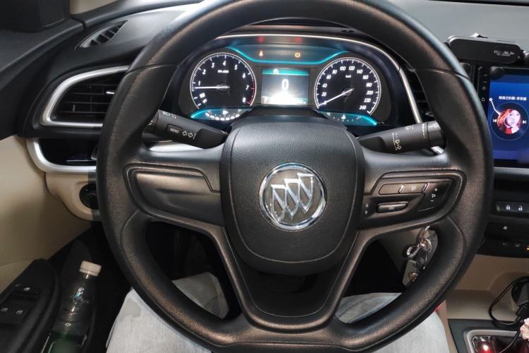 Used Buick GT 2017 15N Automatic Elite Version Steering Wheel