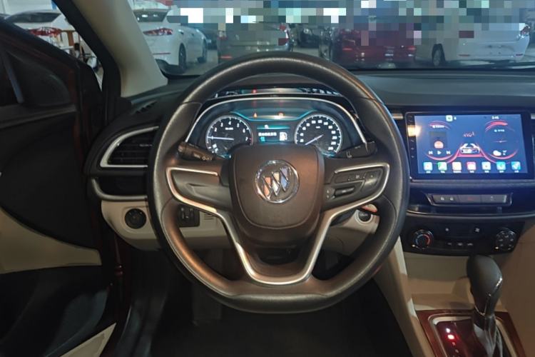 Used Buick GT 2017 15N Automatic Elite Version Steering Wheel