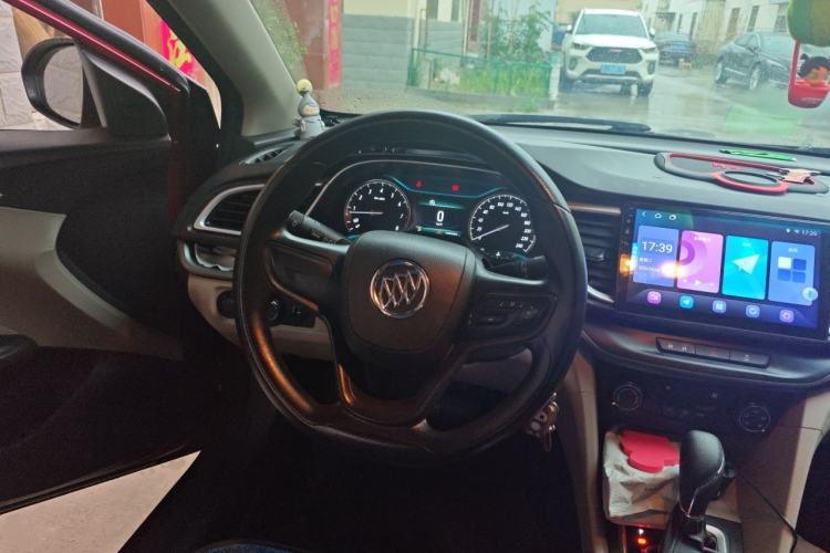 Used Buick GT 2017 15N Automatic Elite Version Steering Wheel