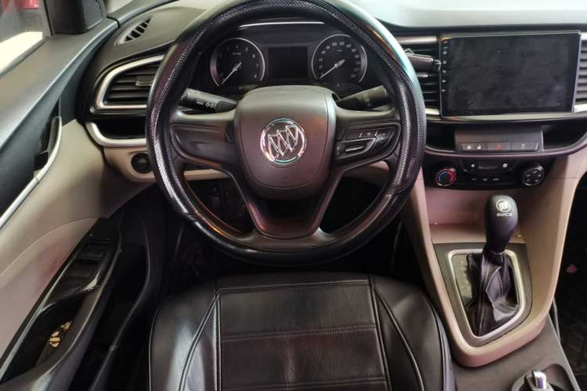 Used Buick GT 2017 15N Automatic Elite Version Steering Wheel