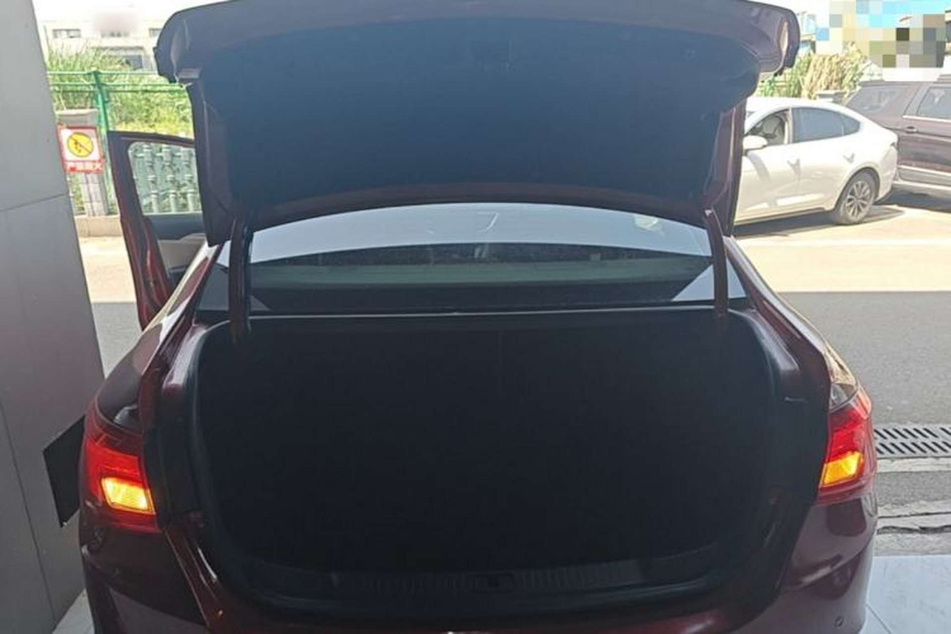 Used Buick GT 2017 15N Automatic Elite Version Trunk
