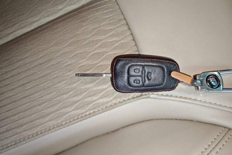 Used Buick GT 2017 15N Automatic Elite Version Vehicle Key