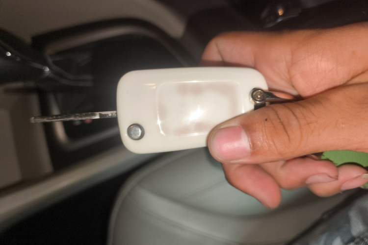Used Buick GT 2017 15N Automatic Elite Version Vehicle Key
