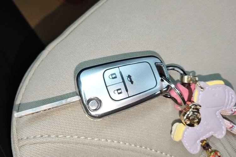 Used Buick GT 2017 15N Automatic Entry-Level Trim Vehicle Key