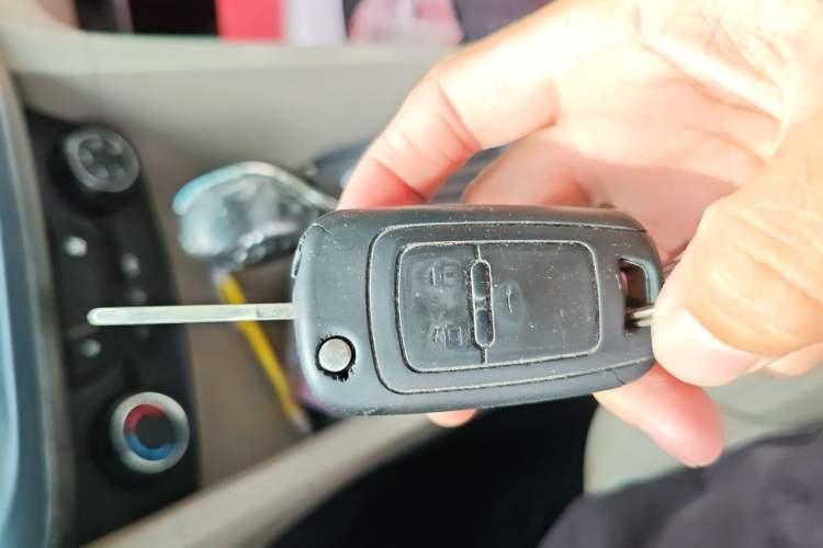 Used Buick GT 2017 15N Automatic Elite Version Vehicle Key