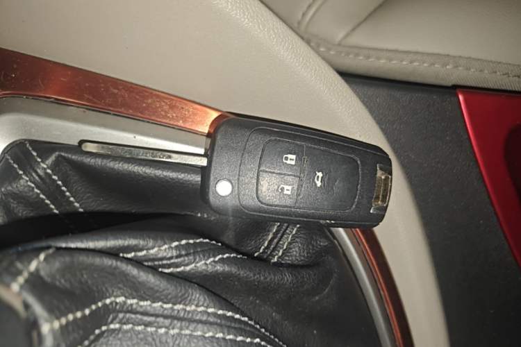 Used Buick GT 2017 15N Automatic Elite Version Vehicle Key