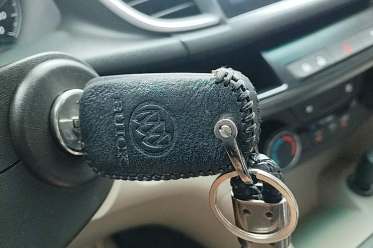 Used Buick GT 2017 15N Automatic Elite Version Vehicle Key