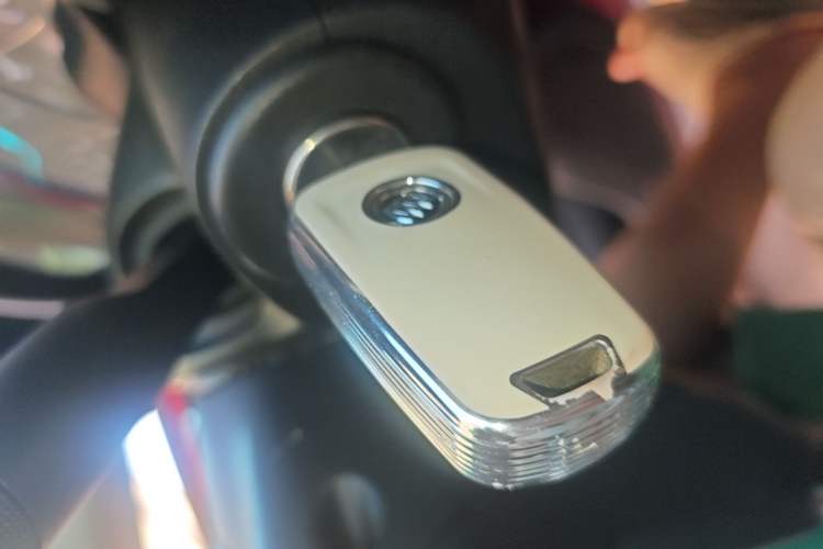 Used Buick GT 2017 15N Manual Elite Version Vehicle Key