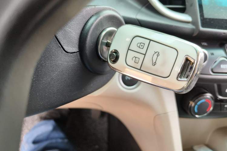 Used Buick GT 2017 15N Automatic Elite Version Vehicle Key