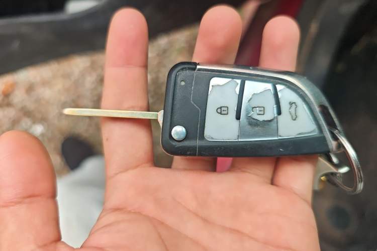 Used Buick GT 2017 15N Automatic Elite Version Vehicle Key