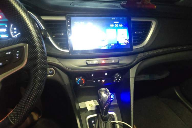 Used Buick GT 2017 18T Dual-Clutch Elite Model Audio And AC Panel