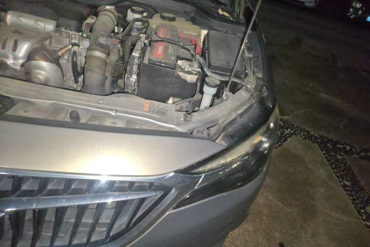 Used Buick GT 2017 18T Dual-Clutch Elite Model Engine Bay Left