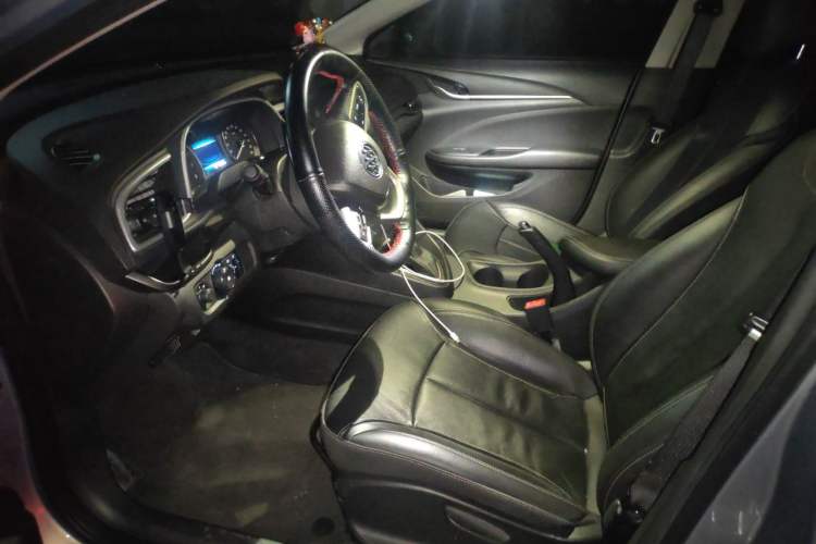 Used Buick GT 2017 18T Dual-Clutch Elite Model Left Front Seat