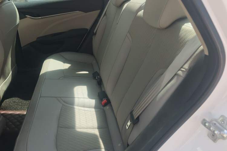 Used Buick GT 2017 15N Automatic Elite Version Left Rear Seat