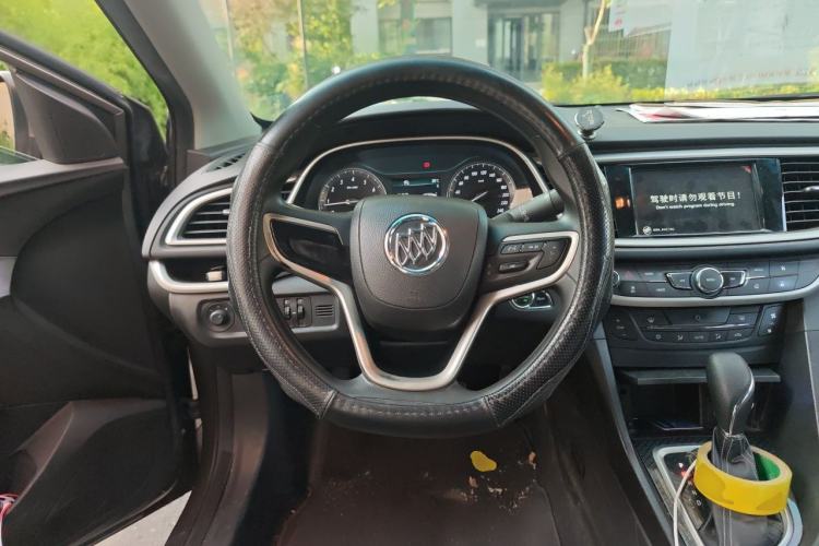 Used Buick GT 2017 15N Automatic Deluxe Edition Steering Wheel