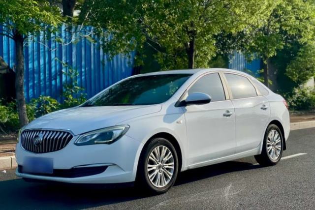 Used Buick GT 2017 15N Automatic Elite Version