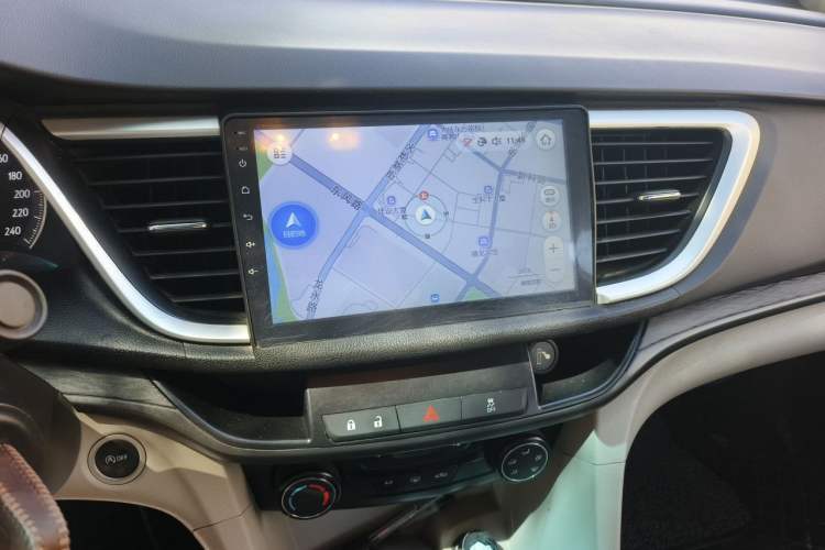 Used Buick GT 2017 15N Automatic Elite Version Audio And AC Panel