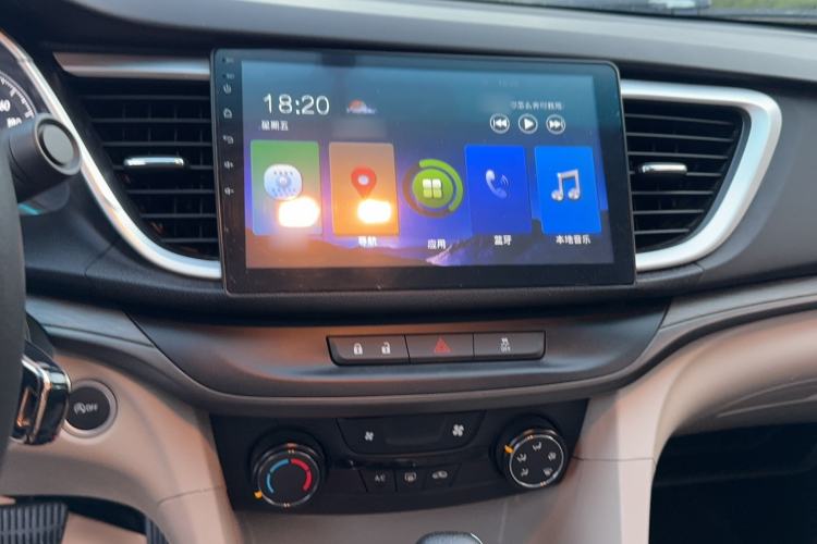 Used Buick GT 2017 15N Automatic Elite Version Audio And AC Panel
