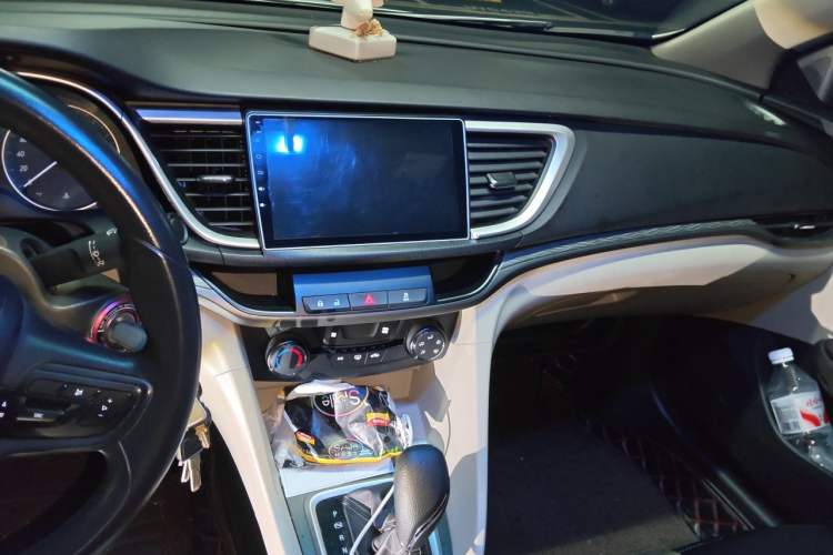 Used Buick GT 2017 15N Automatic Entry-Level Trim Audio And AC Panel