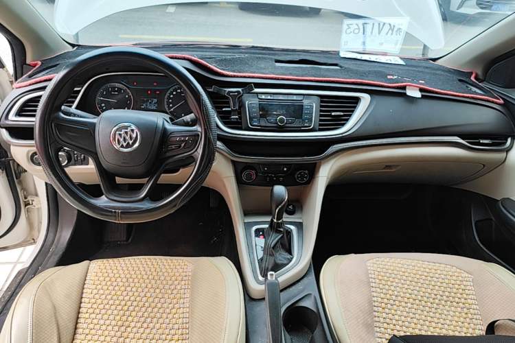 Used Buick GT 2017 15N Automatic Entry-Level Trim Audio And AC Panel