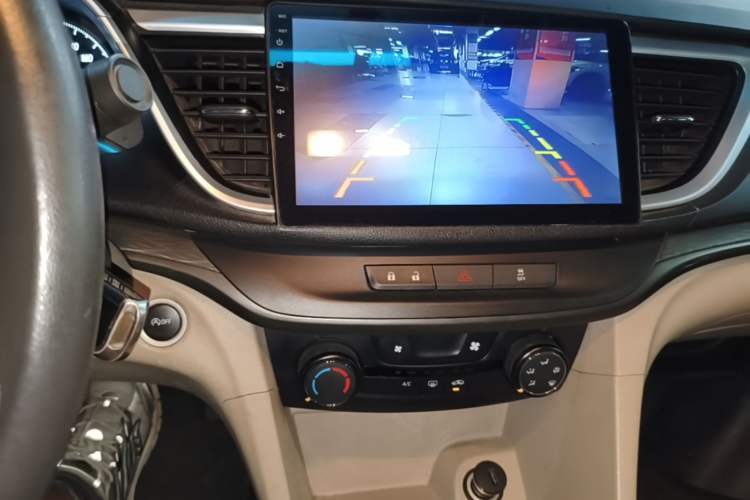 Used Buick GT 2017 15N Automatic Elite Version Audio And AC Panel