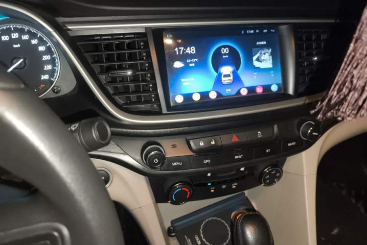 Used Buick GT 2017 15N Automatic Entry-Level Trim Audio And AC Panel