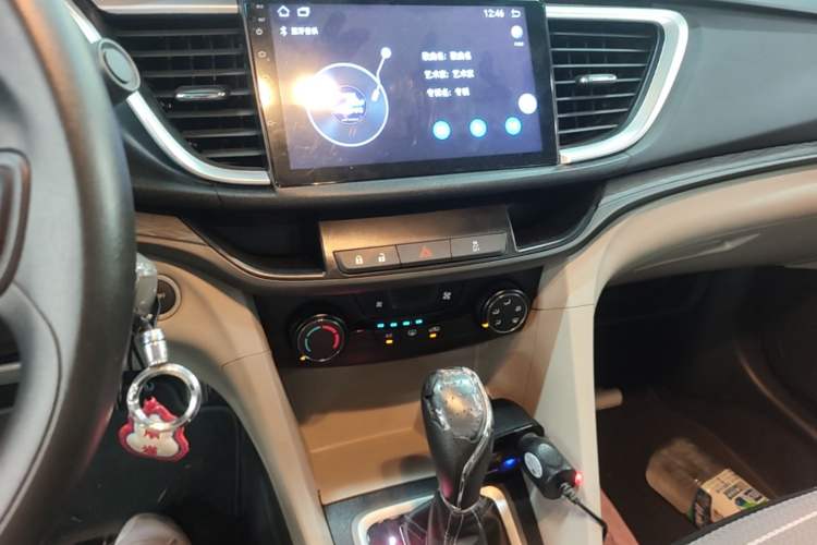 Used Buick GT 2017 15N Automatic Elite Version Audio And AC Panel