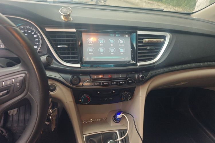 Used Buick GT 2017 15N Manual Entry-Level Trim Audio And AC Panel