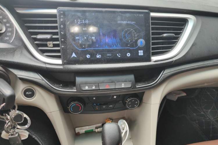Used Buick GT 2017 15N Automatic Elite Version Audio And AC Panel