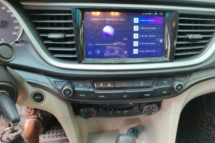 Used Buick GT 2017 15N Automatic Entry-Level Trim Audio And AC Panel