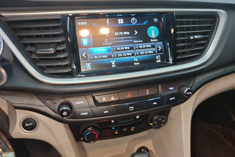 Used Buick GT 2017 15N Automatic Entry-Level Trim Audio And AC Panel