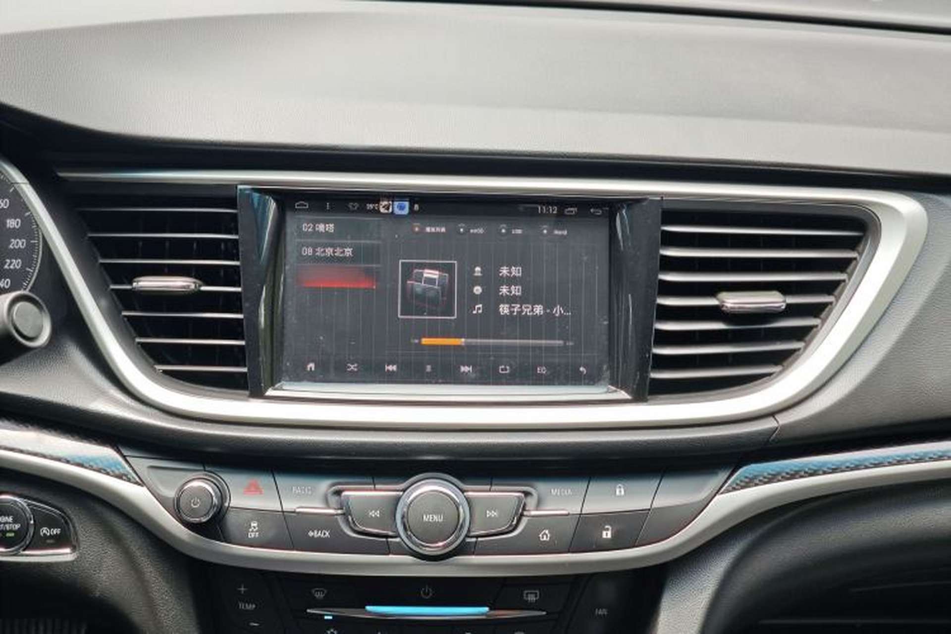 Used Buick GT 2017 15N Automatic Deluxe Edition Audio And AC Panel