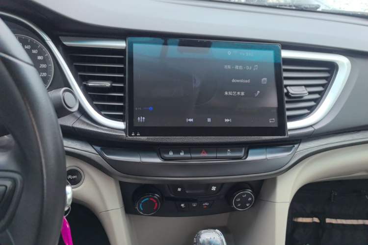 Used Buick GT 2017 15N Automatic Entry-Level Trim Audio And AC Panel