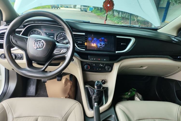 Used Buick GT 2017 15N Manual Elite Version Center Console