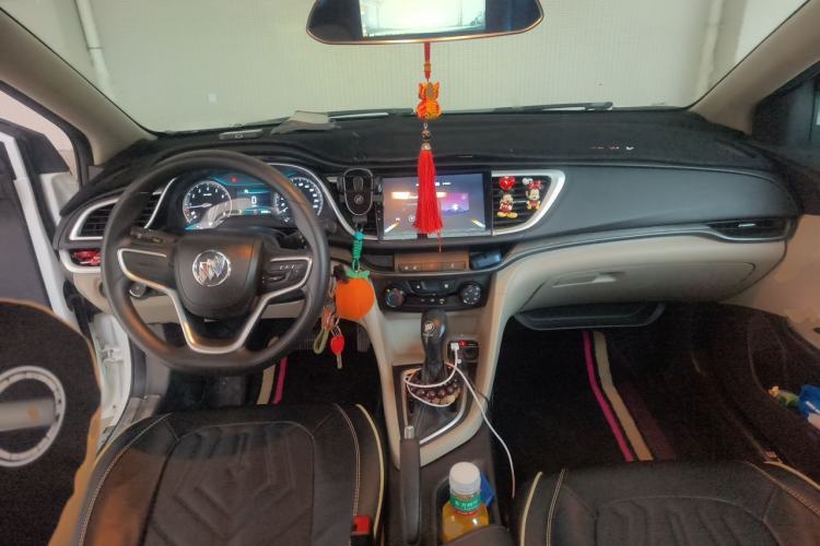 Used Buick GT 2017 15N Automatic Elite Version Center Console