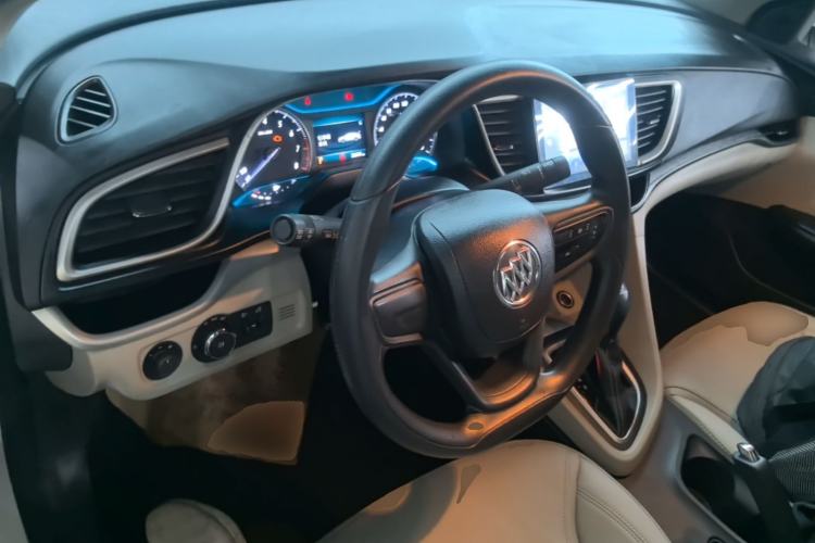 Used Buick GT 2017 15N Automatic Elite Version Center Console